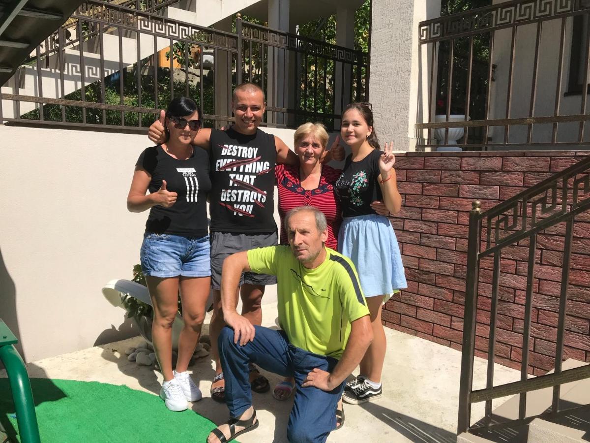 Guest House Bagrat New Athos Екстериор снимка