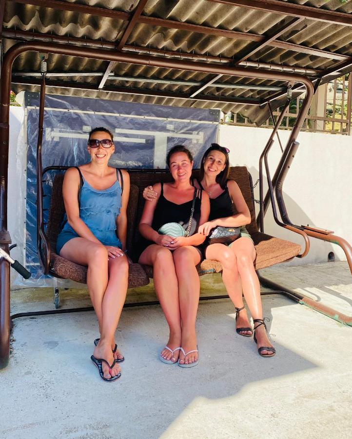 Guest House Bagrat New Athos Екстериор снимка
