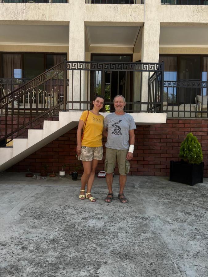 Guest House Bagrat New Athos Екстериор снимка